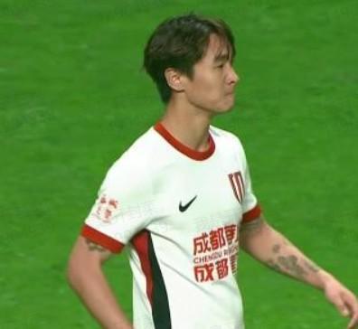 开云体育官网-三十而立，韦世豪生涯第2次中超赛季进球数上双