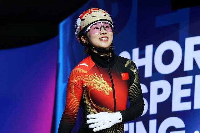 kaiyun-距领奖台一步之遥，短道小将杨婧茹还想滑得更快