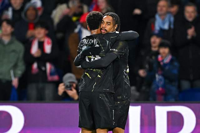 开云体育下载-5-2！登贝莱暴走，金球先生一条龙，恩佐传射，大巴黎血洗切尔西